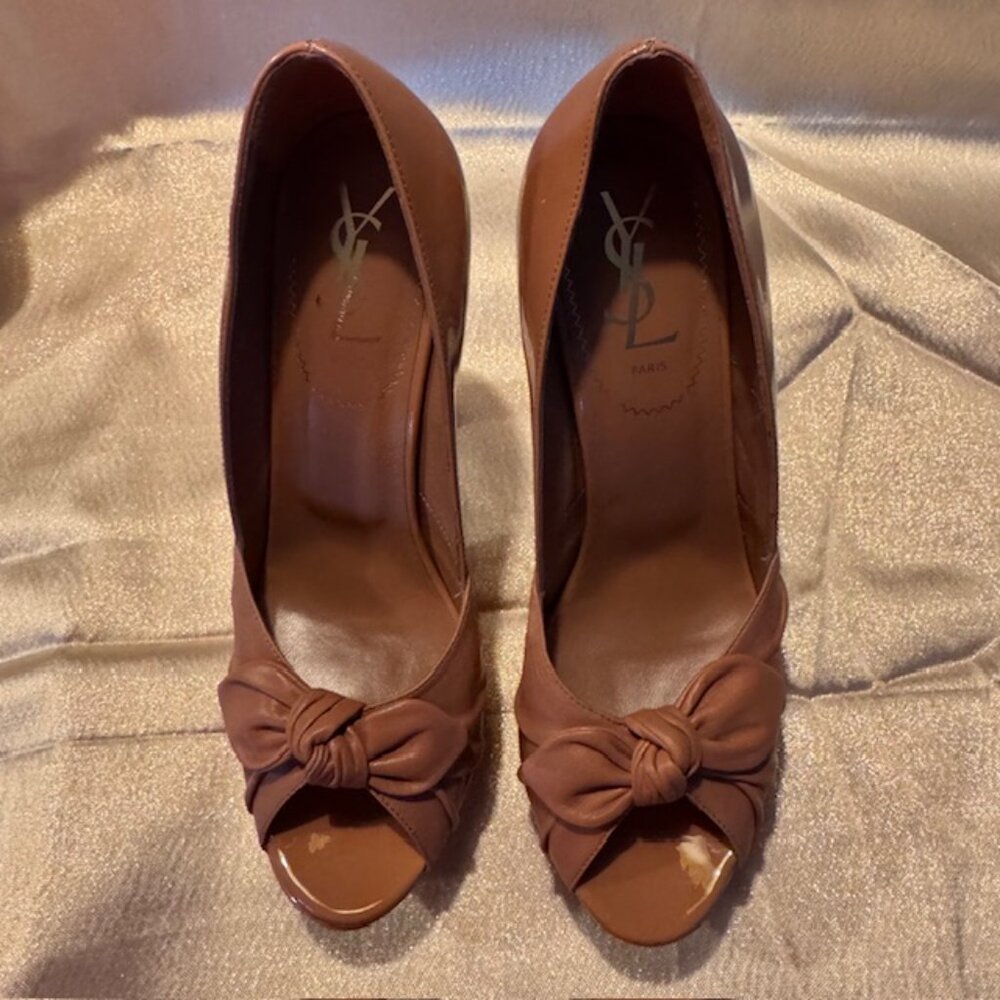 Yves Saint Laurent Palais B Light Clay Platform Heel - Size 38 -LIKE NEW - Picture 3 of 16